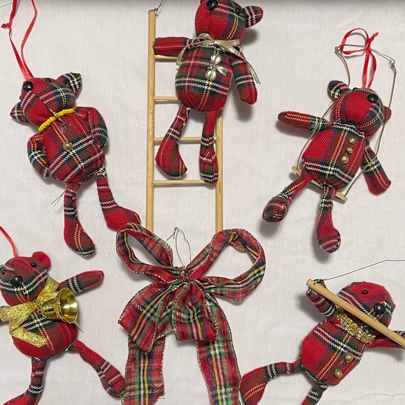 5 handmade plaid teddy bear Christmas ornaments. - Picture 7 of 7